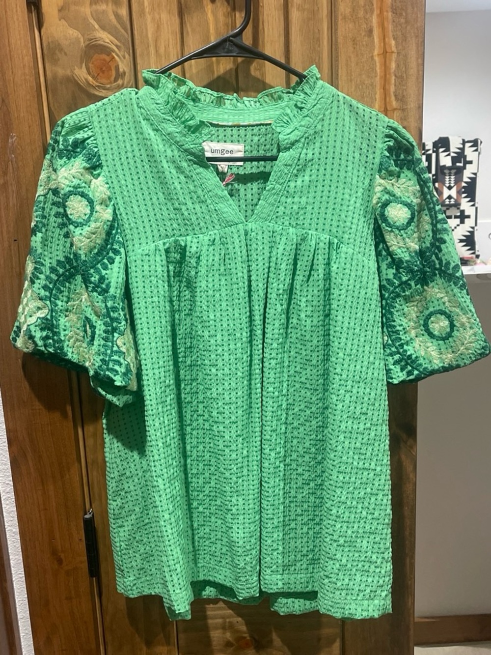 Umgee Mint Green Embroidered Puff-Sleeve Tunic Top